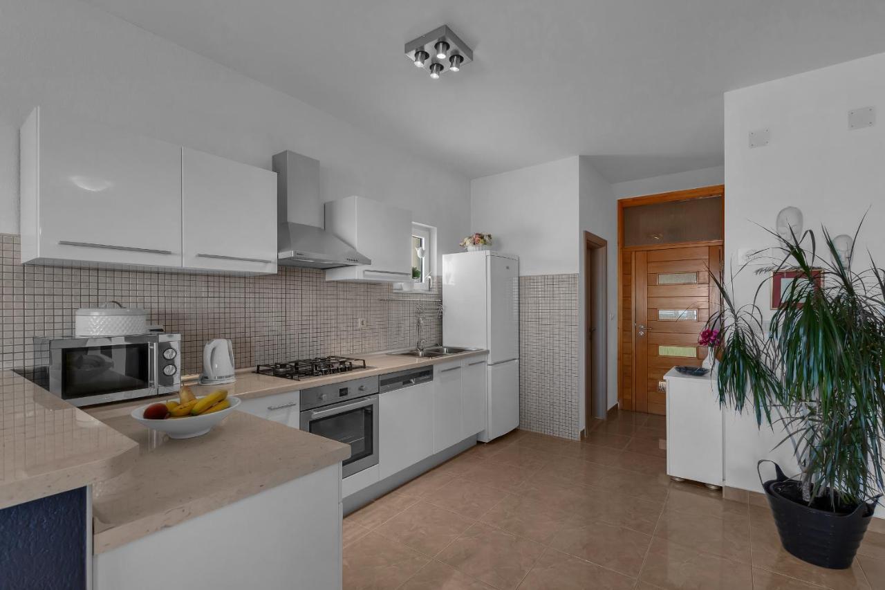 Stunning City View Apartment Makarska Exteriör bild
