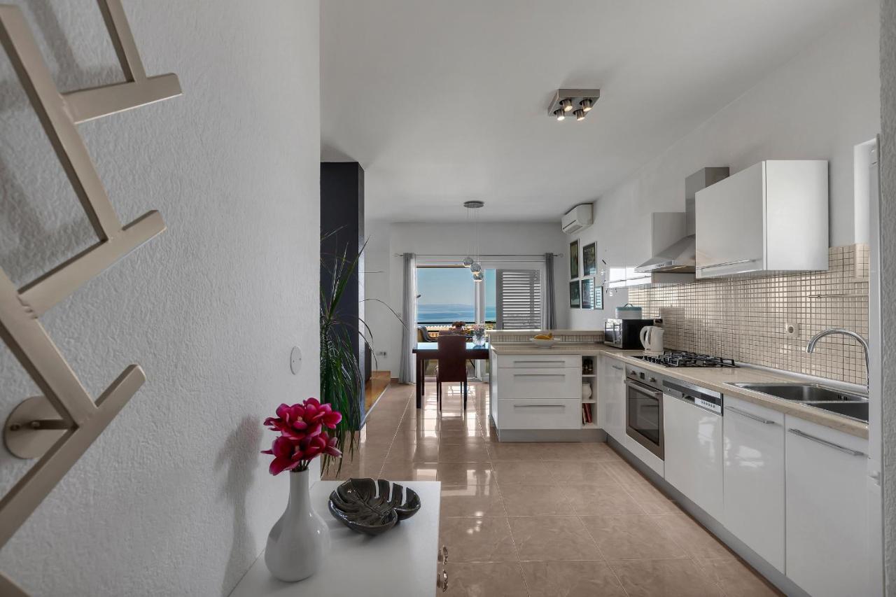 Stunning City View Apartment Makarska Exteriör bild